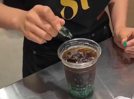 每日经济新闻